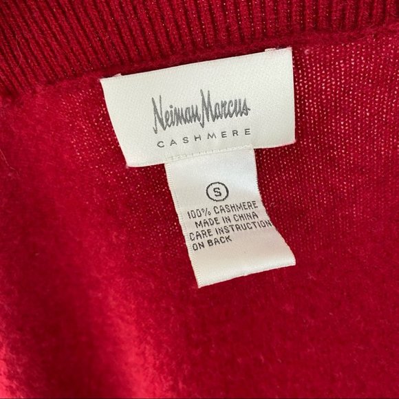 Neiman Marcus 100% Cashmere Red V Neck Button Front Cardigan Sweater Small - Picture 4 of 13